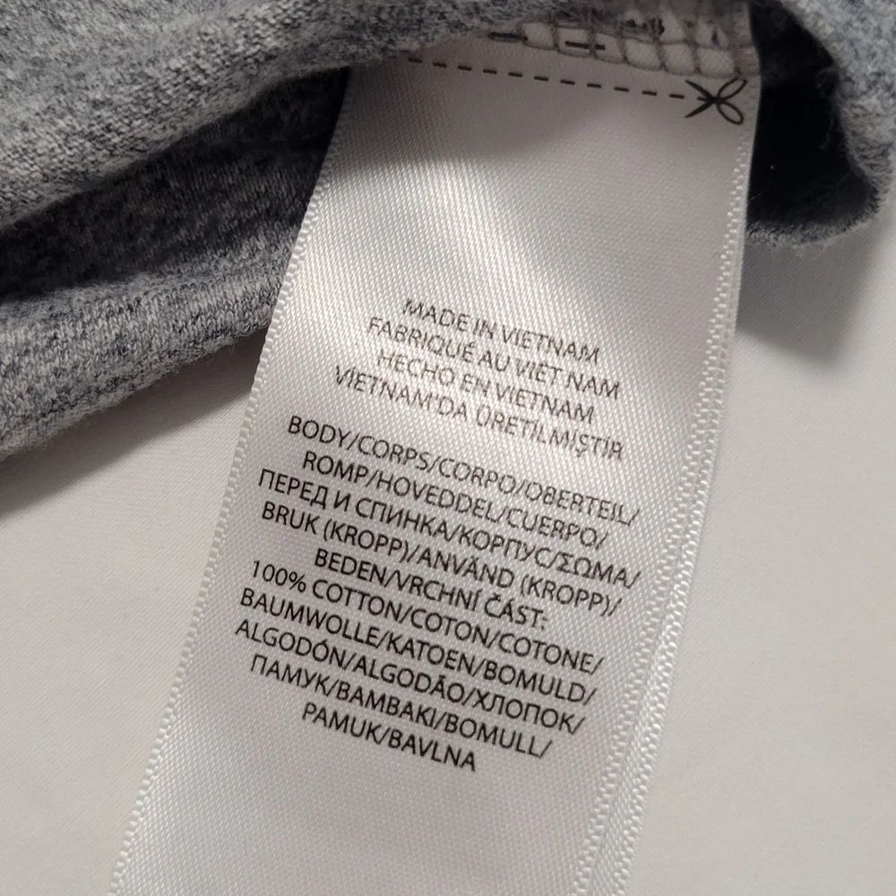 Ralph Lauren Polo Bear Gray Long Sleeve Kids Tee - Picture 5 of 5